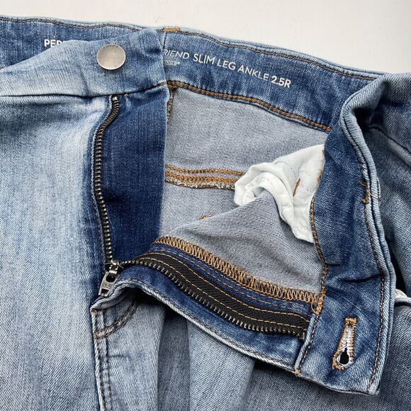 Chico's Perfect Stretch Girlfriend Slim Ankle Jeans Size 2.5R Embellished Split - Picture 11 of 14